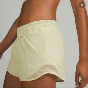Lululemon green gravel shorts